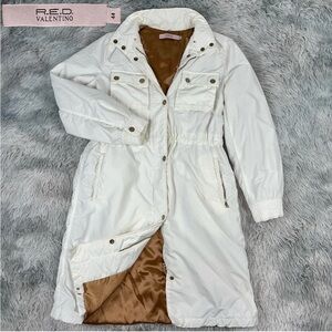 RED Valentino Women’s long light winter puffer coat Size 44 Small/Medium